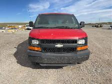2009 Chevrolet Express - Photo 8
