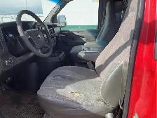 2009 Chevrolet Express - Photo 13