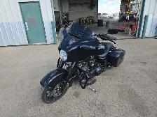 2018 Harley-Davidson FLHXS Street Glide Special