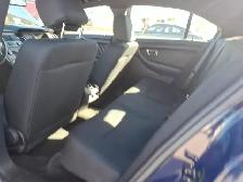 2017 Ford Taurus - Photo 14
