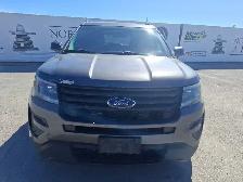 2016 Ford Explorer - Photo 2
