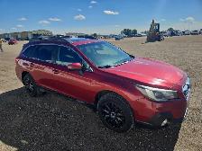 2018 Subaru Outback - Photo 2