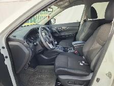 2019 Nissan Rogue - Photo 15