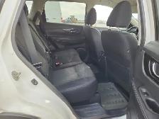 2019 Nissan Rogue - Photo 24
