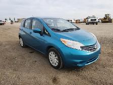 2015 Nissan Versa Note - Photo 2