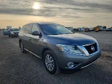2015 Nissan Pathfinder - Photo 2