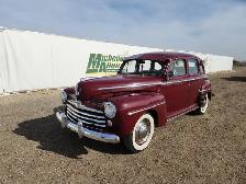 1948 Ford Super Deluxe