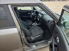 2016 Kia Soul - Photo 17