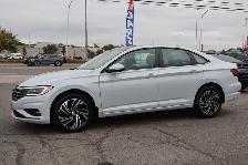 2019 Volkswagen Jetta - Photo 3