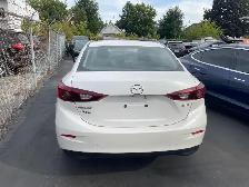 2018 Mazda MAZDA3 GX SMART CITY BRAKE SUPPORT, BACKUP CAM, SAFE - Photo 5