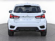 2022 Mitsubishi RVR SE LOW MILEAGE - Photo 4