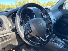 2022 Mitsubishi RVR SE LOW MILEAGE - Photo 12