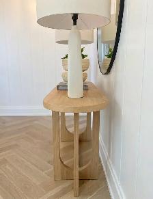 console table 47' - Photo 2