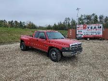2001 Dodge Ram 3500 - Photo 2
