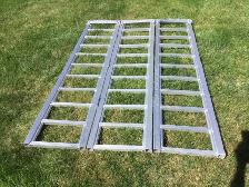 Loading Ramp - Photo 6