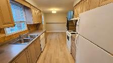 THREE BEDROOM HOME IN BRAMPTON, $2990.00 ALL INCLUSIVE - Photo 8