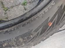 -265-50R20x4 pneus hiver Nexen WinGuard. Excellent état - Photo 3