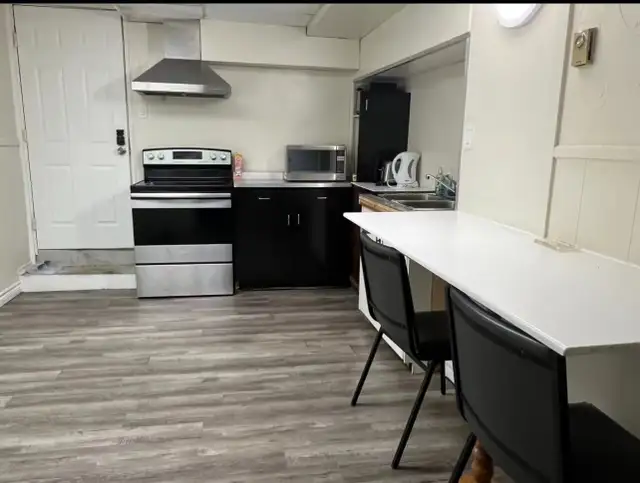 Room with private wash room for rent