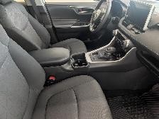 2024 Toyota RAV4 XLE AWD - Photo 8