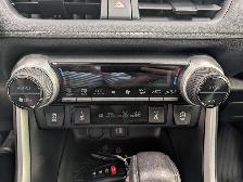 2024 Toyota RAV4 XLE AWD - Photo 17