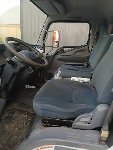 2013 Mitsubishi Fuso truck - Photo 4