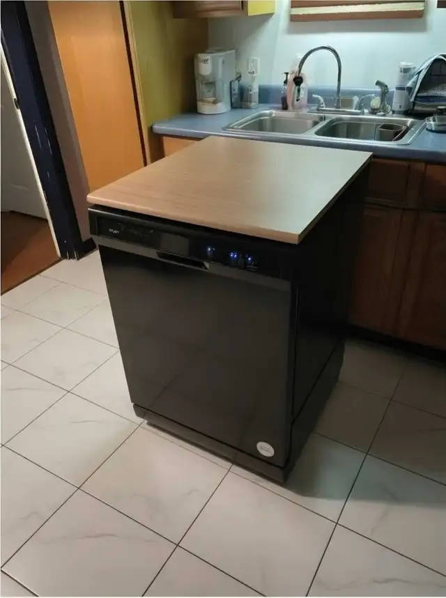 lave vaisselle portatif Whirlpool