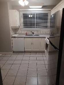 TOWNHOUSE FOR RENT - Photo 3