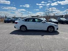 2024 VOLKSWAGEN JETTA TRENDLINE - Photo 3