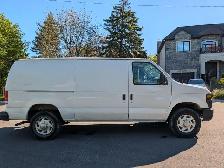 2014 Ford Econoline Cargo Van E250 • Low Kms Great for Work - Photo 8