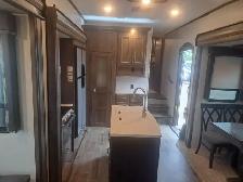 2019 Montana 344 RL - Photo 8