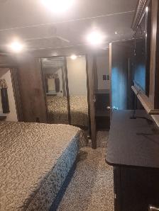 2019 Montana 344 RL - Photo 13