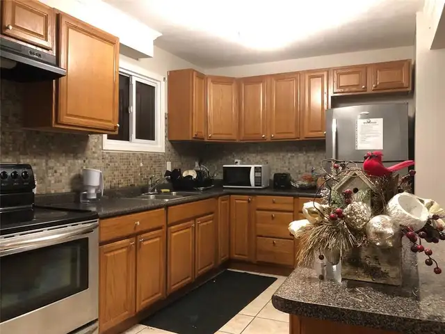 1 BEDROOM AVAILABLE FOR RENT HUMBER COLLEGE AND FINCH