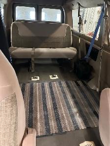 Wheel chair van - Photo 9