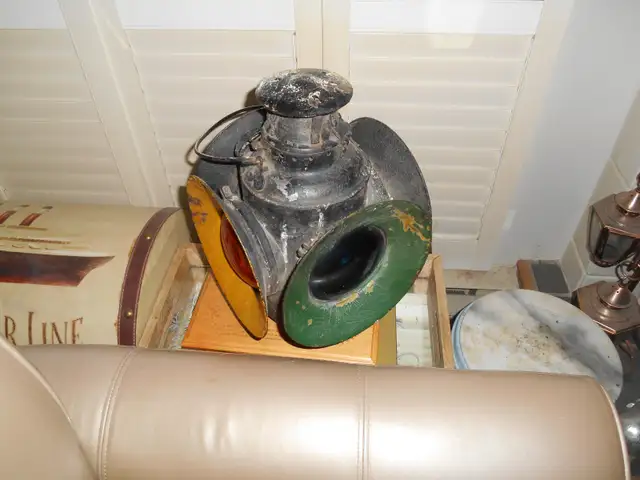 Vintage 4 way railroad switch lantern