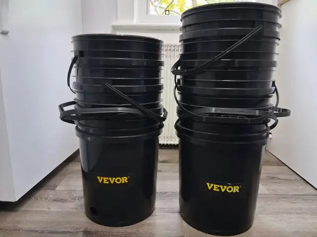 VEVOR RDWC Hydroponic Bucket System   2 Air Pumps