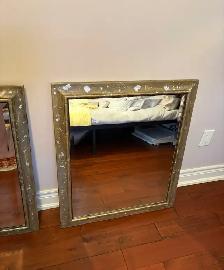 Large Gold Mirror - Photo 2