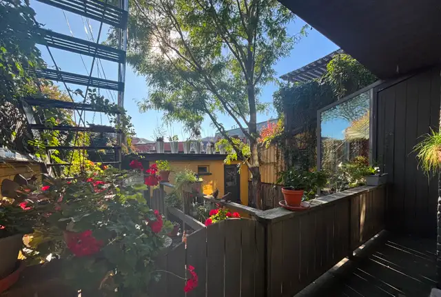 APPARTEMENT SUR LE PLATEAU DE MONTROYAL