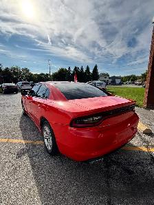 2019 Dodge Charger - Photo 4