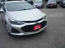 2019 Chevrolet Cruze LT - Photo 2