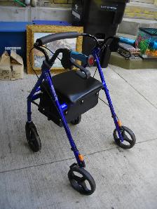 roll around walker - Photo 2