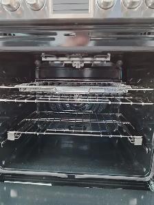 LG '30' Stainless Steel Slide-In Electric Range on Sale‼️ - Photo 7