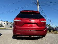 2014 Toyota Sienna LE / 8 PASSENGER / POWER SLIDING DOORS - Photo 5