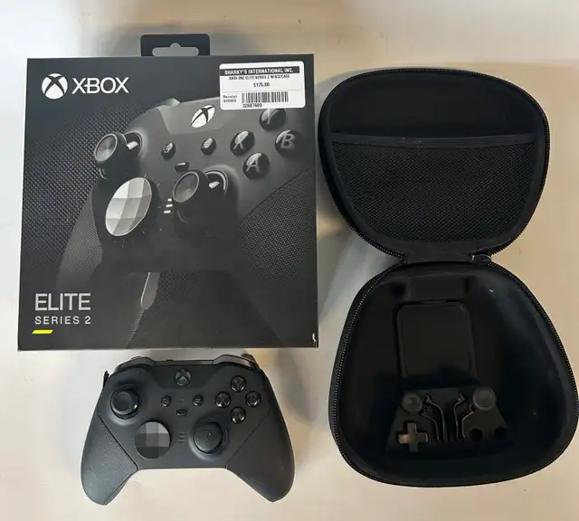 Xbox Elite Series 2 controller w/accessories/case/box (32687