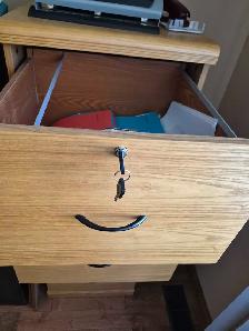 FILING CABINET - Photo 2