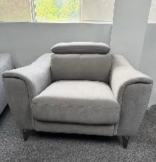CURVEDARM LIVING ROOM ARM CHAIR WITH ADJUSTABLE HEAD REST .. - Photo 2