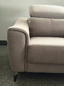 CURVEDARM LIVING ROOM ARM CHAIR WITH ADJUSTABLE HEAD REST .. - Photo 5
