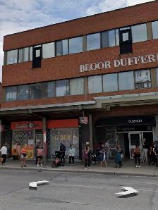 1 minute walk from Dufferin station move in Oct.15 or Nov.1 - Photo 2
