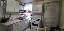 1 minute walk from Dufferin station move in Oct.15 or Nov.1 - Photo 3