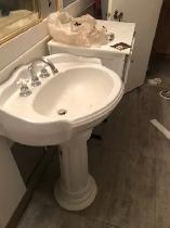 Pedestal Sink