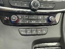 2017 Buick LaCrosse Premium AWD - Photo 13